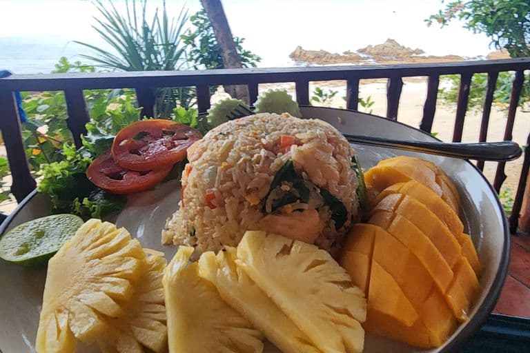 thai food amature photo fried ride basic food photogrpahy