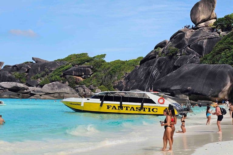 Fantastic Similan Yellow Speedboat with Viewpoint Sailrock