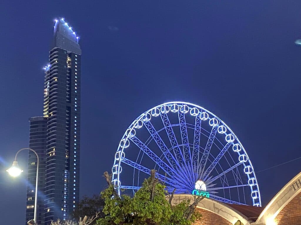 ferris wheel at asiatique the riverfront