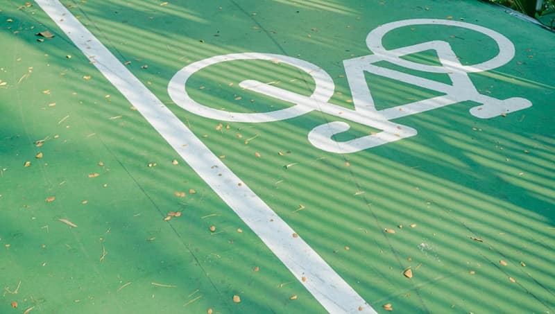 cycle path in bangkok painting