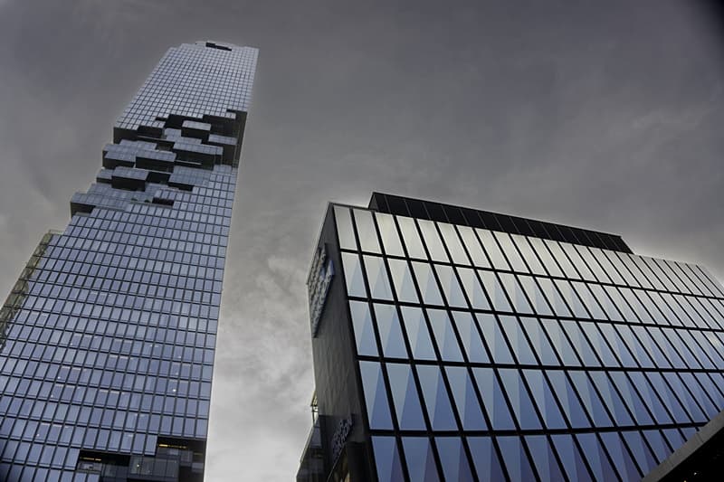 maha nakhon skywalk building photo of the tower taken from ground level