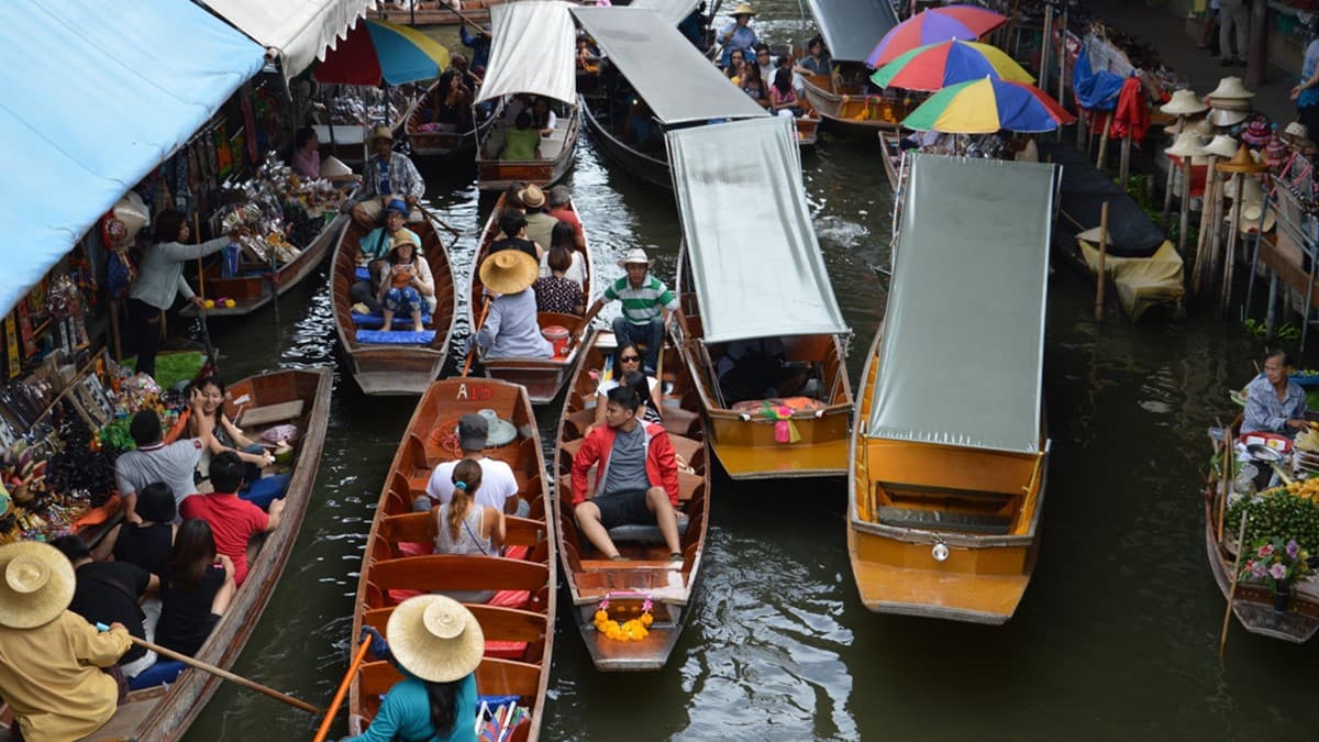 Damnoen Saduak Floating Market Thailand