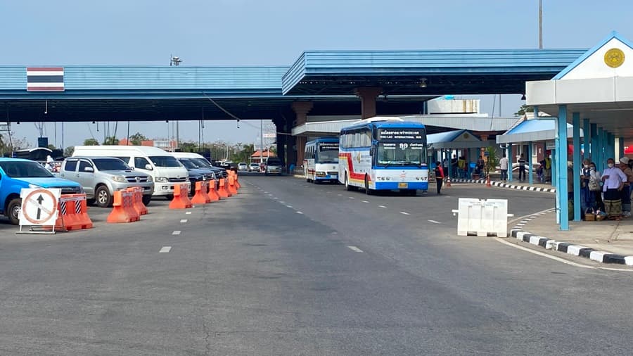getting a visa on arrival in Laos
