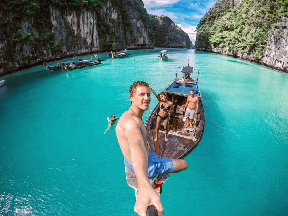 phi phi island private tour long tail boat phuket to koh phi phi