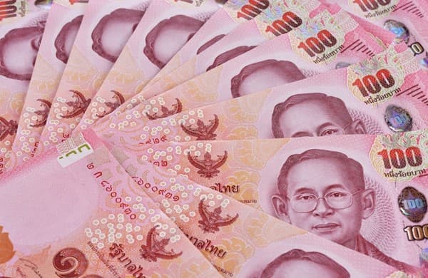 should i tip in thailand