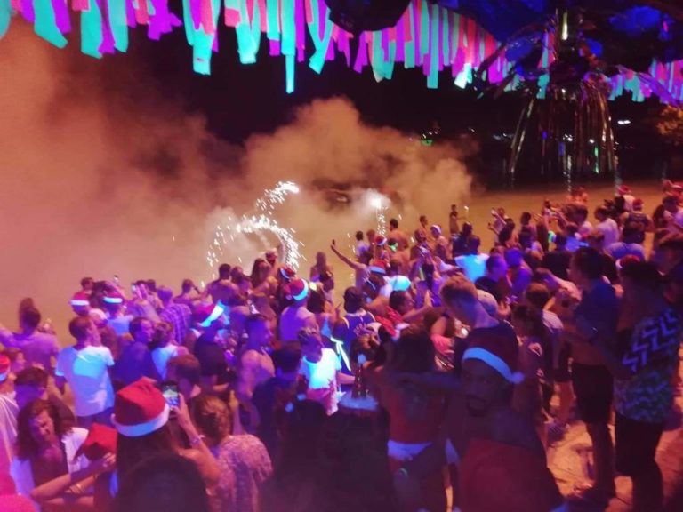 Phi Phi Island Nightlife 15 Most Legendary Bars On The Island