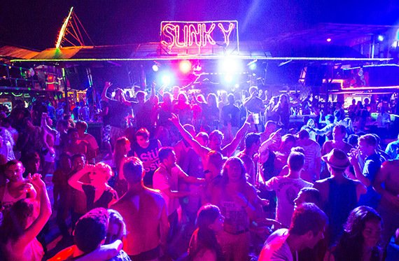 Slinky Bar Phi Phi Island Guide