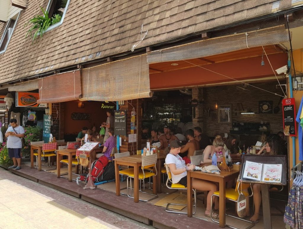 cosmic restaurant phi phi island