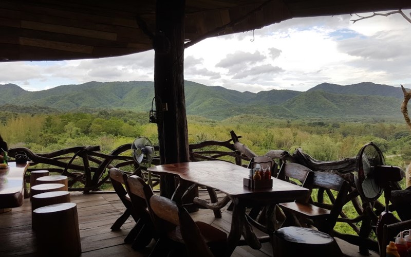 german sausage view suan phueng scenery