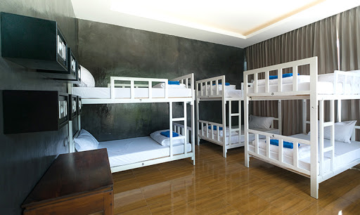 ibiza house dorm room hostel phi phi island info guide