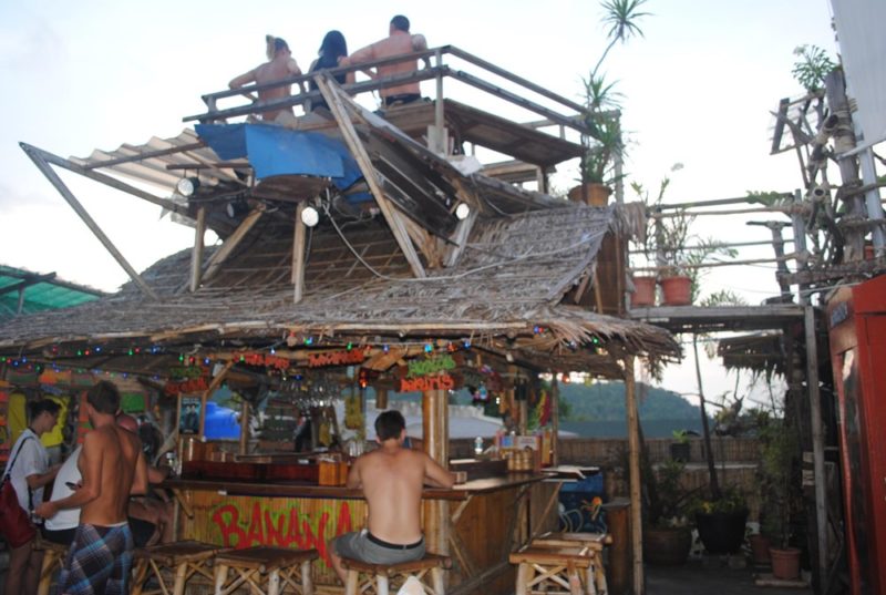 things to do in phi phi island banana bar roof top cinema