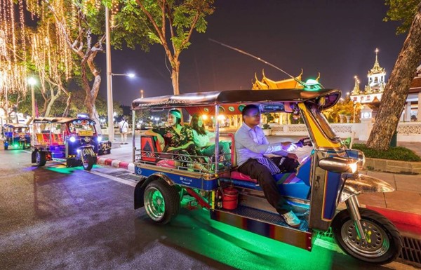 How Much To Tip Taxi Driver In Thailand