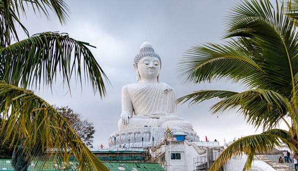 visit the phuket big buddha for free