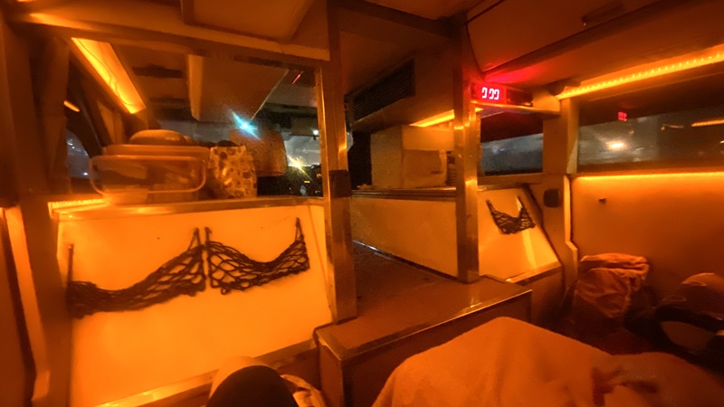 interior photos of bus from bangkok to krabi