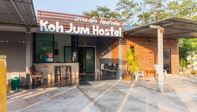 where to stay on Koh Jum