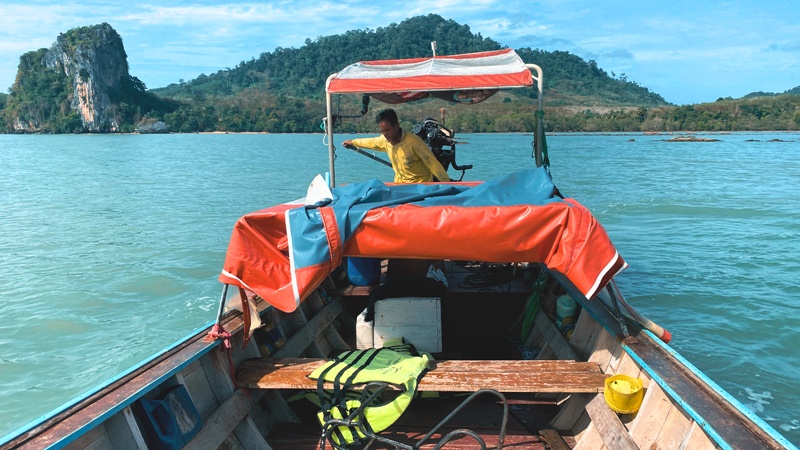 Dugong in Koh Libong from longtail boat