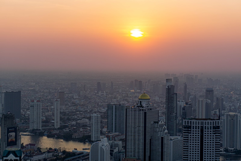 sunset in bangkok 1