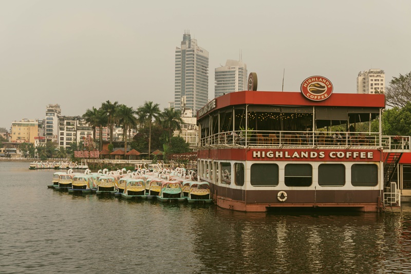 hanoi floating coffee shop on west lake is a popular place for tourists in hanoi