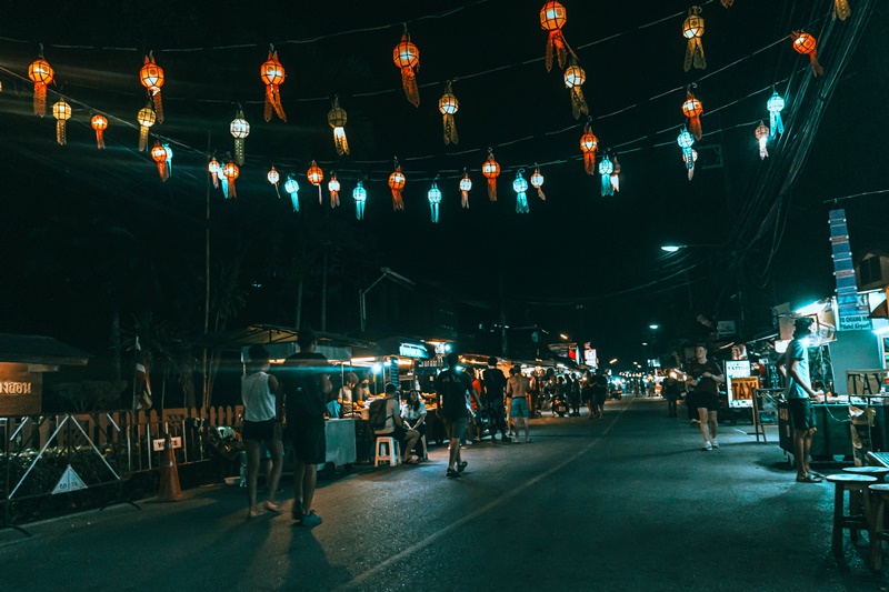 pai nightmarket stree maehong son loop