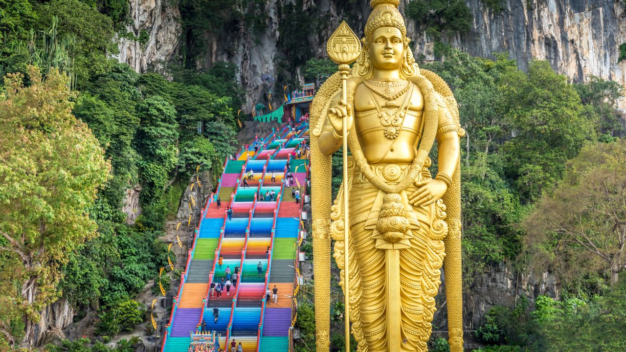 how much should i spend in malaysia KL Capital city batu caves